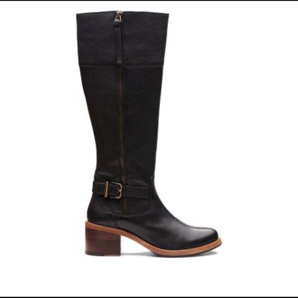 CLARKS Leather Knee High Boot Size 7 - like new condition